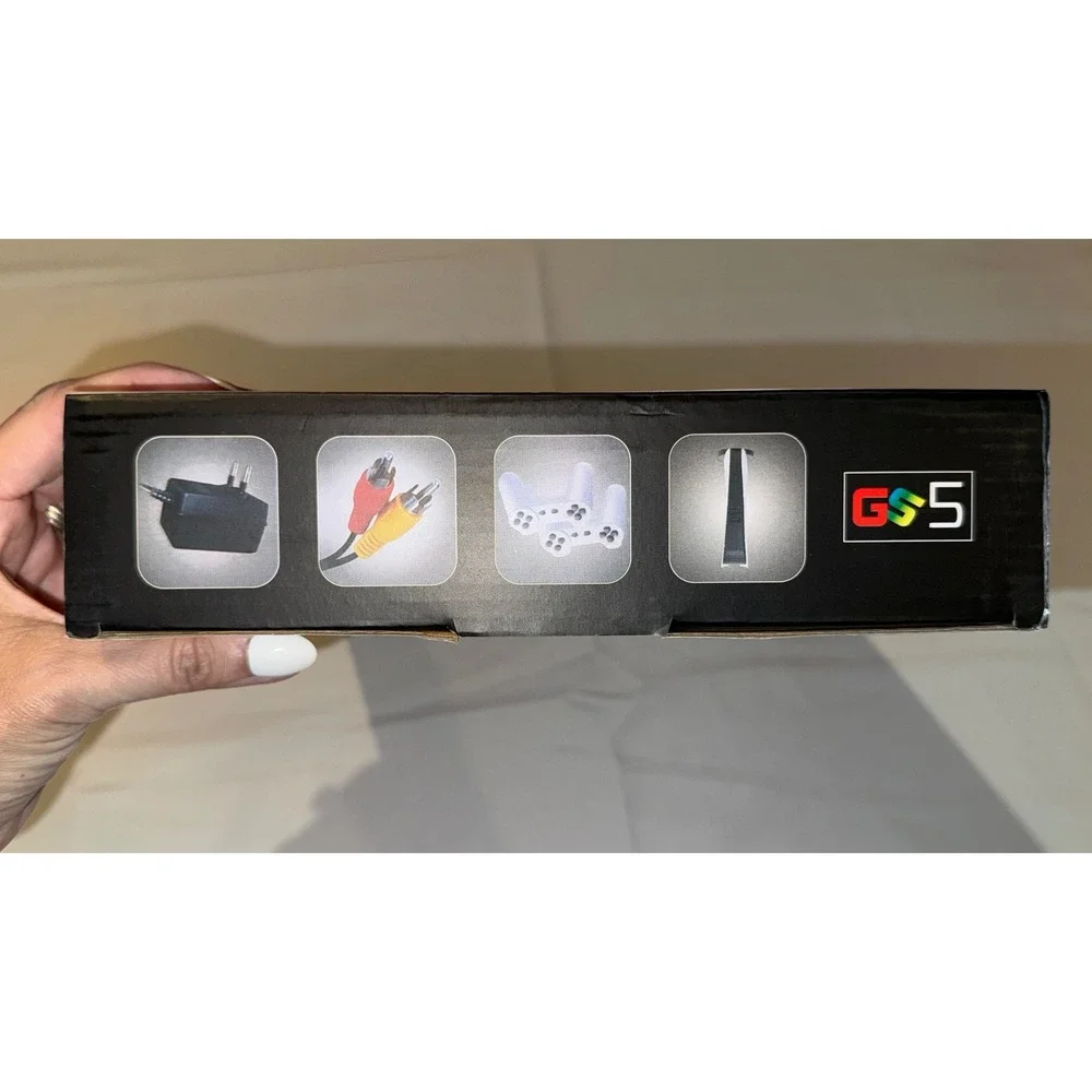 GameStation 5 GS5 8-Bit Retro Video Game Console 2 Controllers AV Output NIB